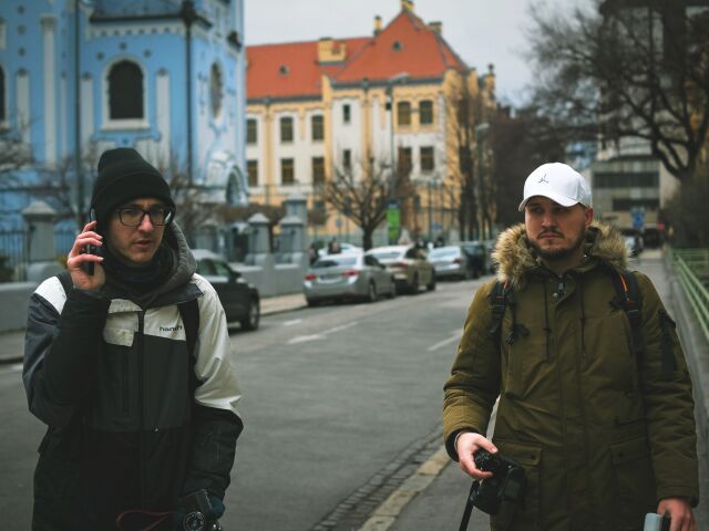 Bratislava, turisti, Staré Mesto, Modrý kostol