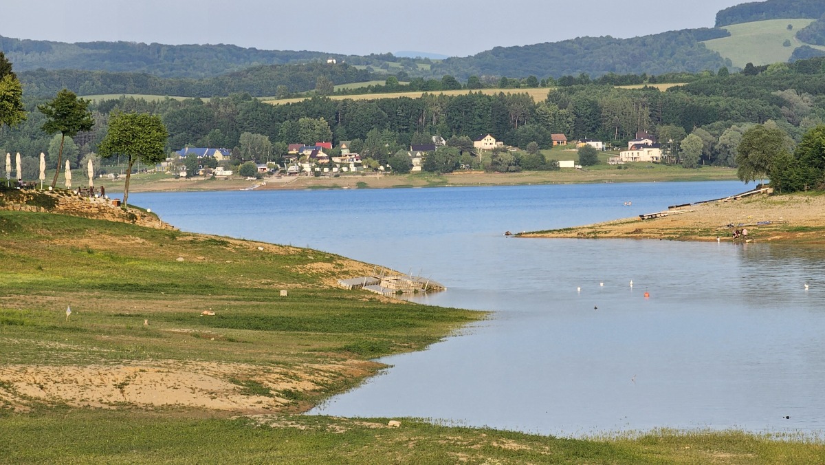 Vodna plocha Domase sa scvrkla