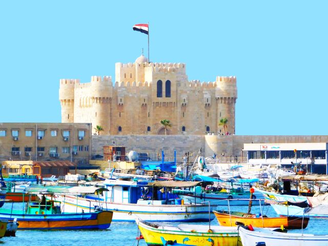 Alexandria, Egypt, hrad, lode, člny, more, dovolenka, cestovanie