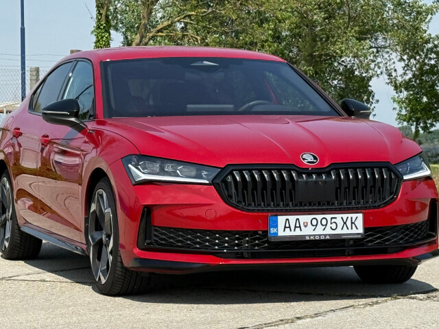 Škoda Superb Sportline 4x4 2,0 TSI 195 kW (2025)