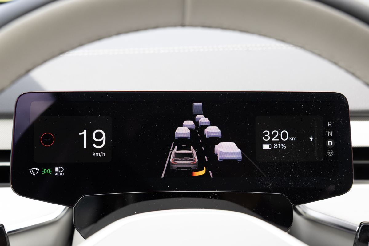 Volvo EX90 Performance - test 2025