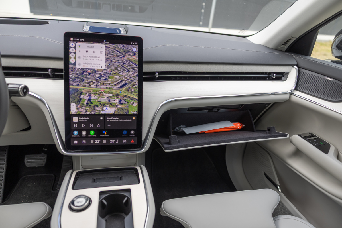 Volvo EX90 Performance - test 2025