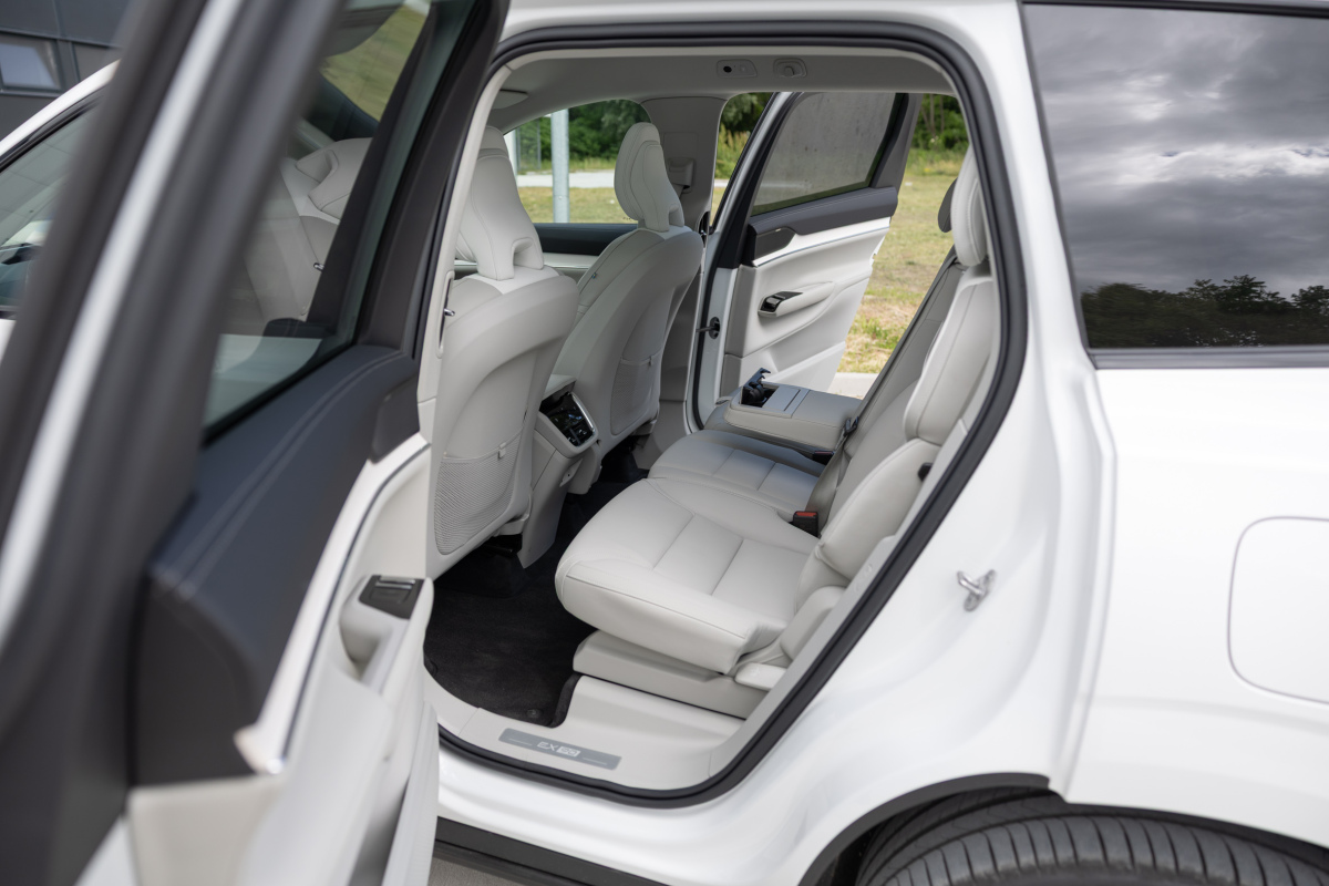 Volvo EX90 Performance - test 2025