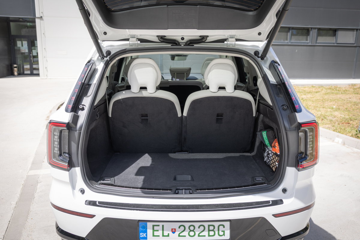 Volvo EX90 Performance - test 2025