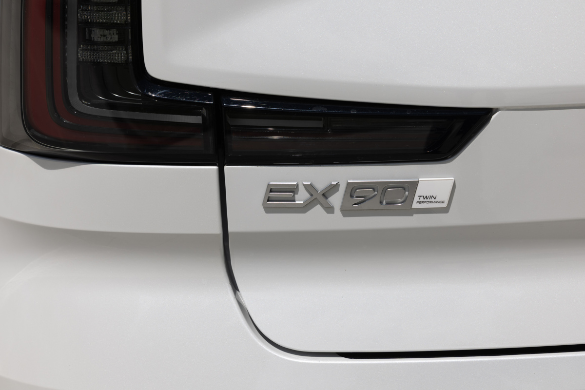 Volvo EX90 Performance - test 2025