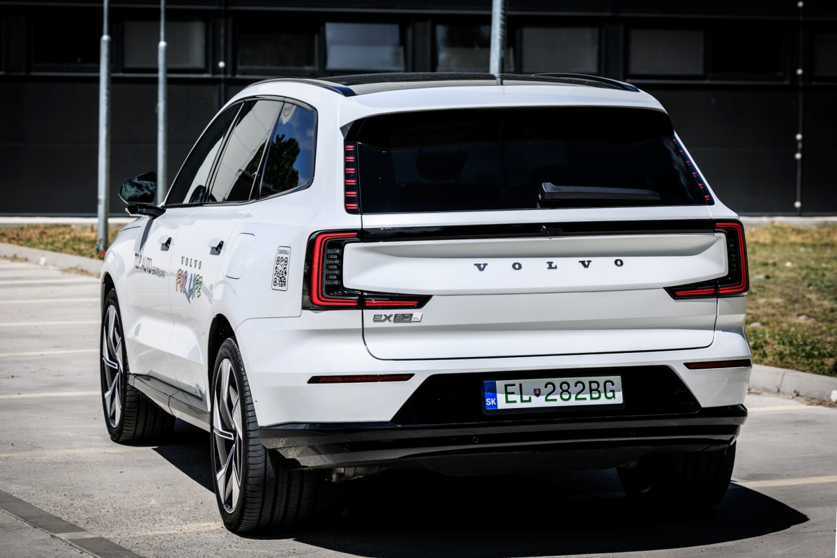 Volvo EX90 Performance - test 2025