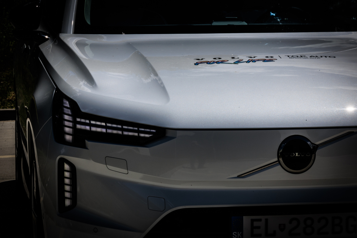 Volvo EX90 Performance - test 2025