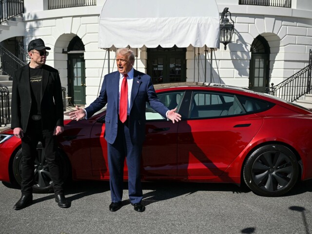 Elon Musk, Donald Trump, elektromobil Tesla