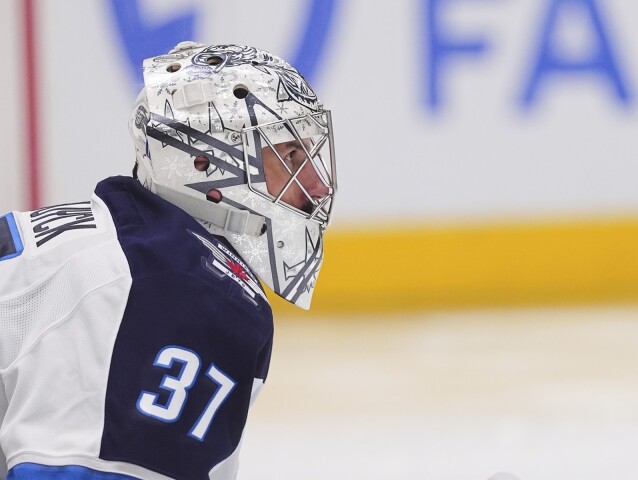 Connor Hellebuyck
