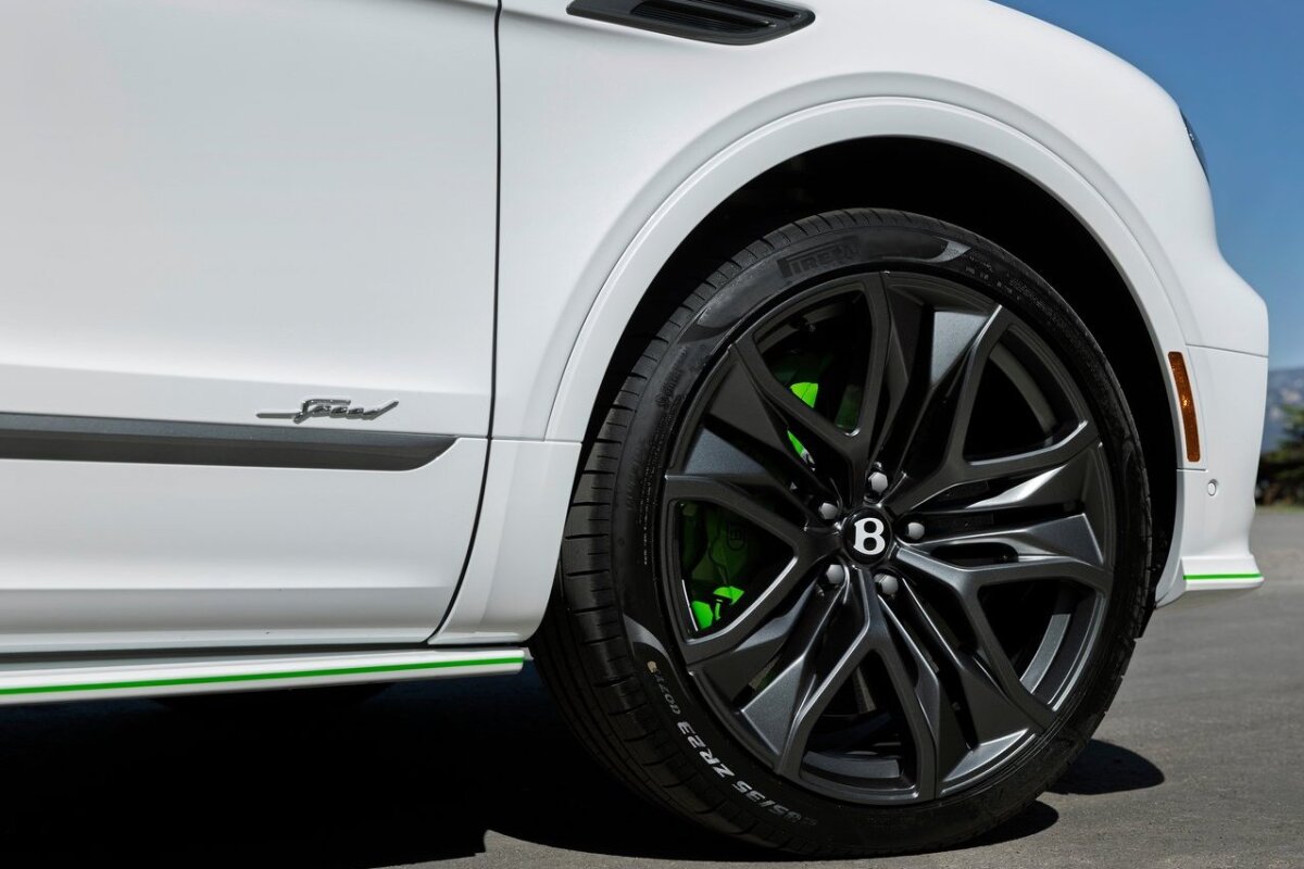 Bentley Bentayga Speed - 2025