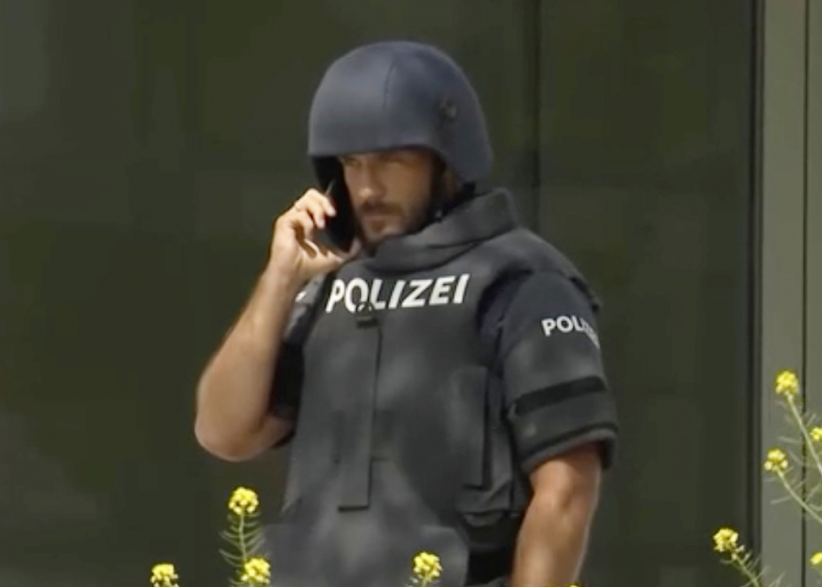rakúsko, škola, streľba, graz, polícia