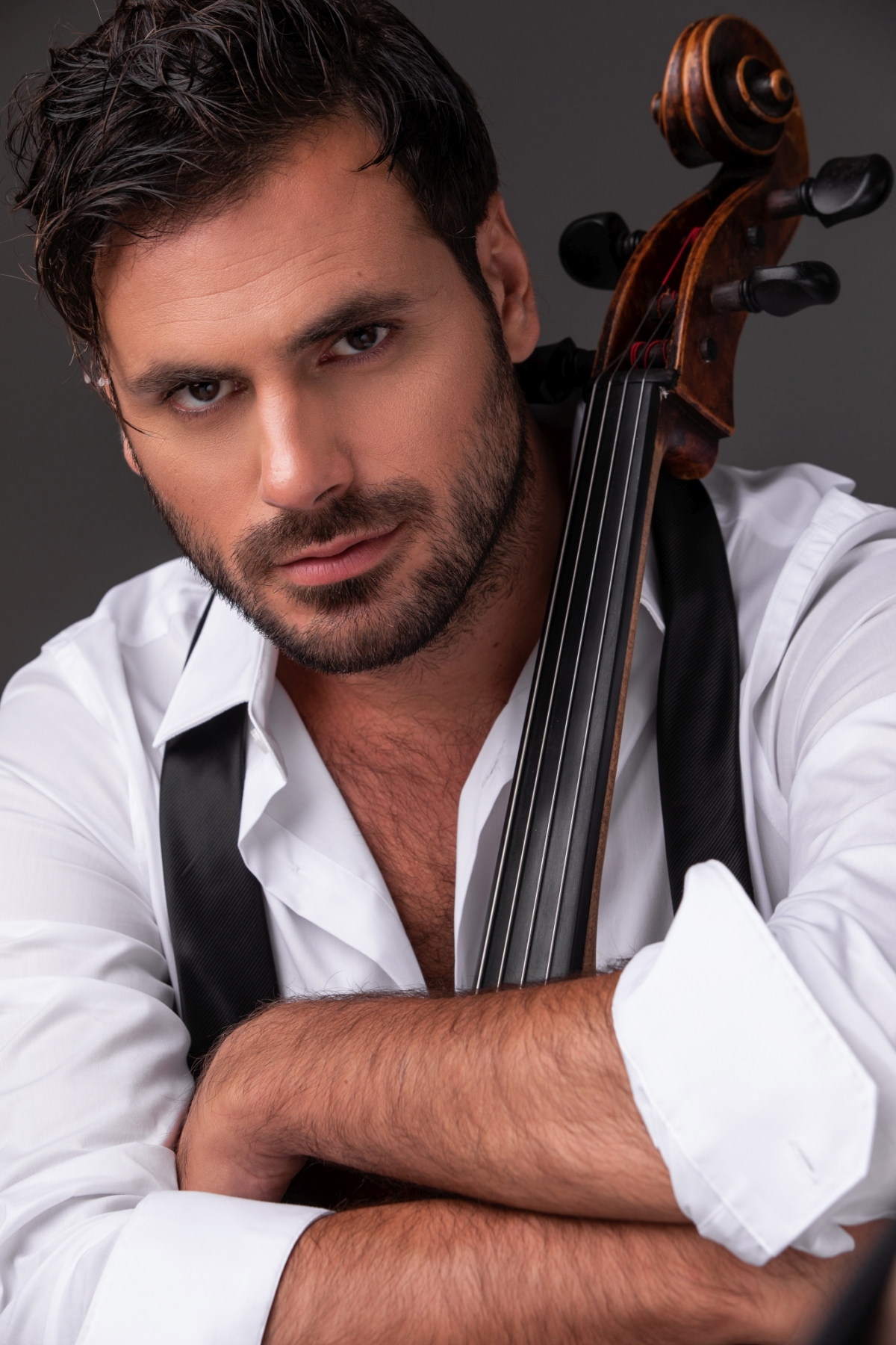 HAUSER