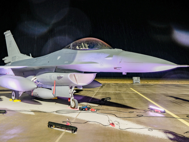 prílet F-16, stihačky , letisko Kuchyňa,