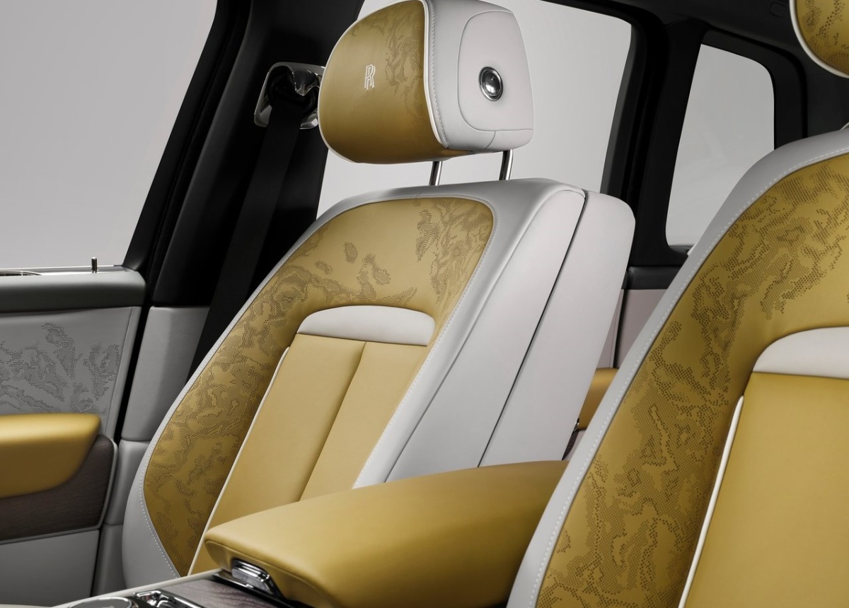 Rolls-Royce Cullinan Series II 10