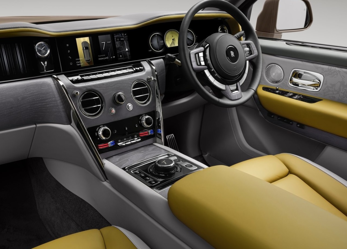 Rolls-Royce Cullinan Series II 9