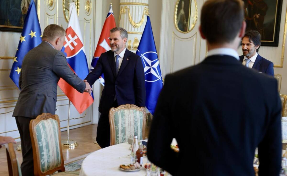 okrúhly stôl, pellegrini, nato, zbrojenie