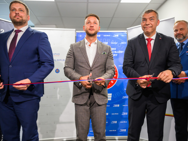 SR Bratislava Koordinačné centrum otvorenie BAX