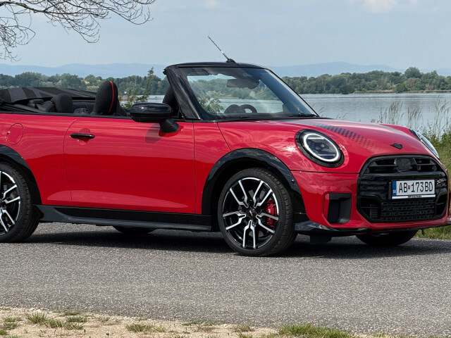 MINI JCW Convertible (2025)