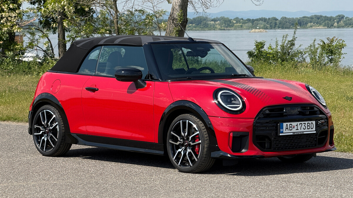 MINI JCW Convertible (2025)
