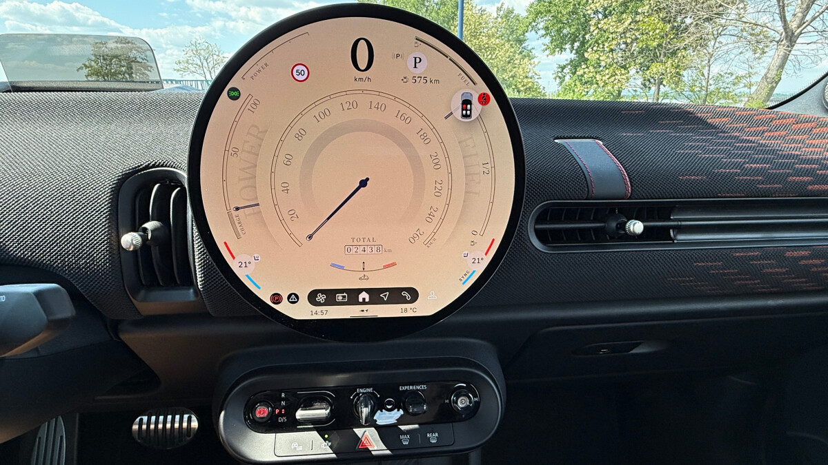 MINI JCW Convertible (2025)