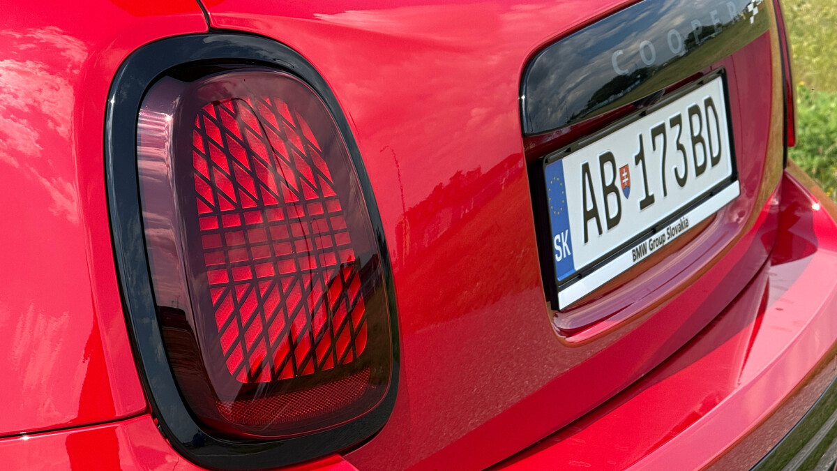 MINI JCW Convertible (2025)