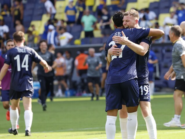 auckland, boca juniors