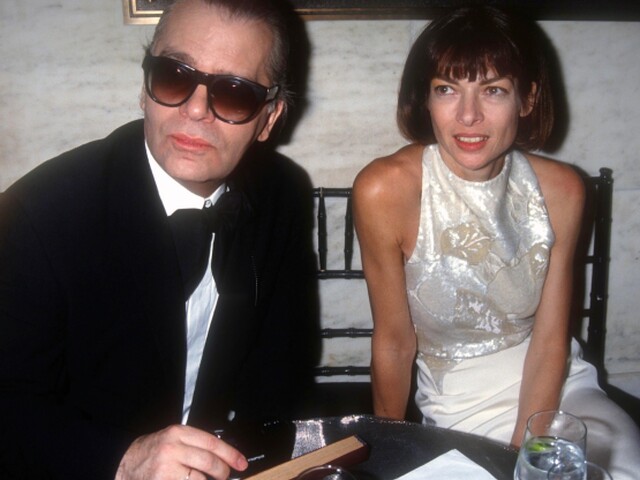 Záber z roku 1992: Anna Wintour a jej milovaný dizajnér Karl Lagerfeld. 