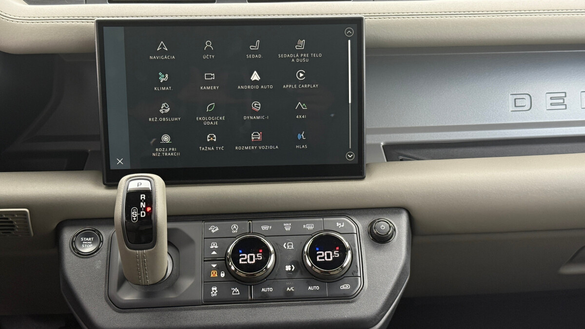 Land Rover Defender Octa (2025)