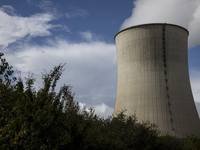 Nukleárna elektráreň / Jadrová / Nuclear Power Plant / Cattenom /
