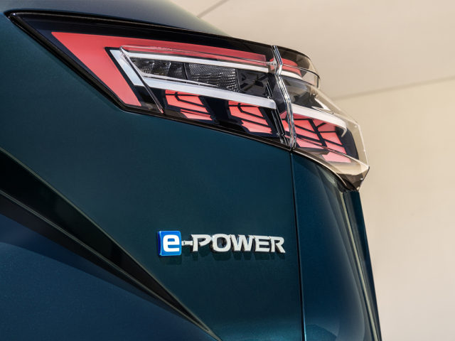 e-POWER badge