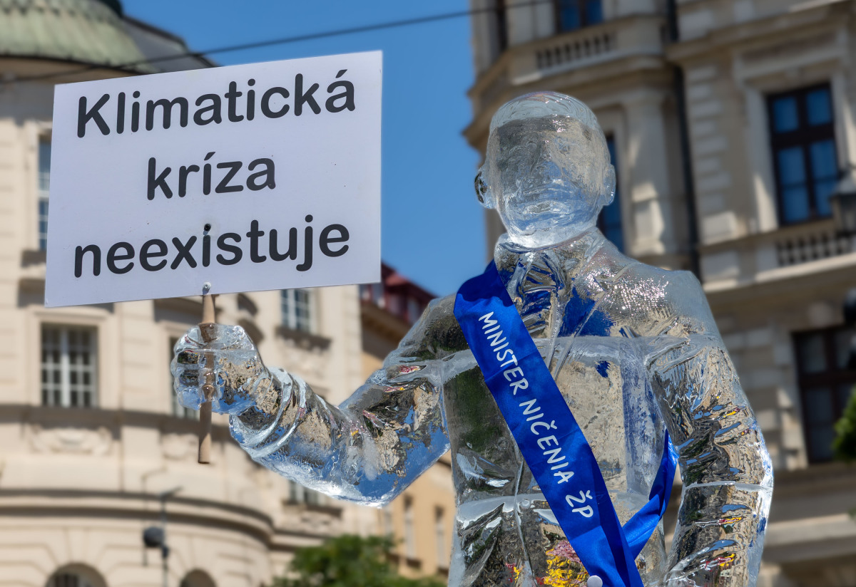 Greenpeace, protest, taraba, klimatická kríza,