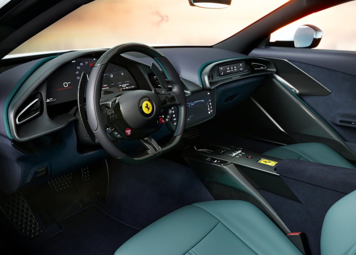 Ferrari Amalfi 10