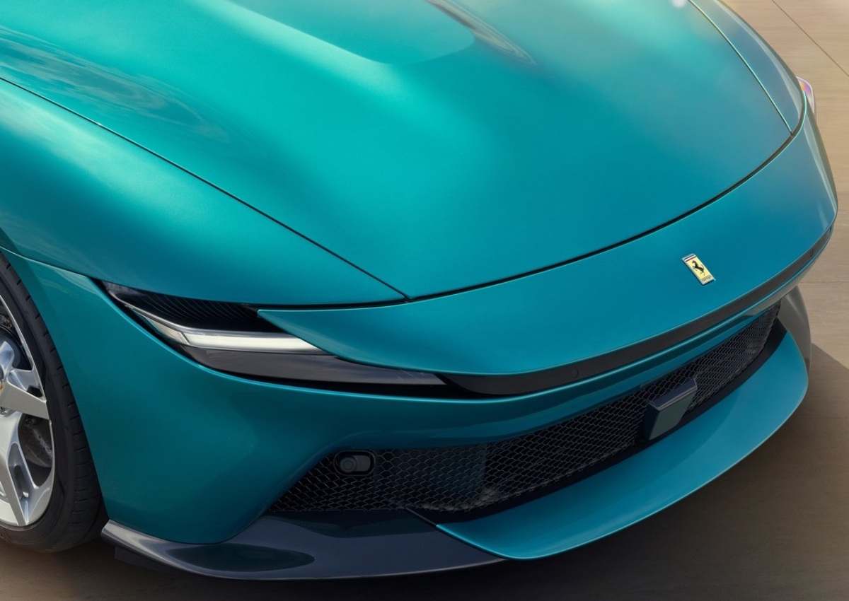 Ferrari Amalfi 8
