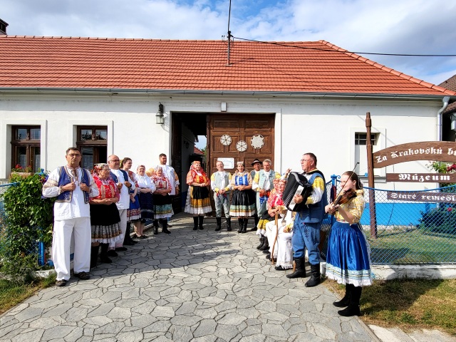 Krakovany, Za krakovskú bránu, múzeum