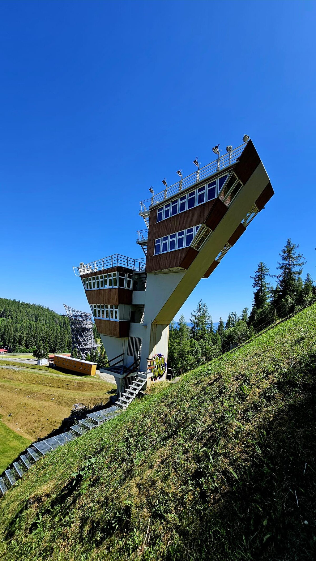 Štrbské Pleso, mReportér