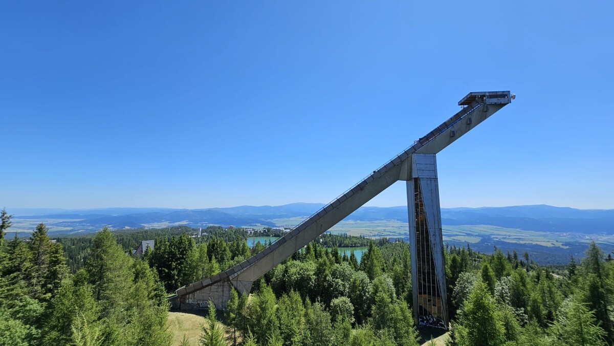Štrbské Pleso, mReportér, skokanský mostík