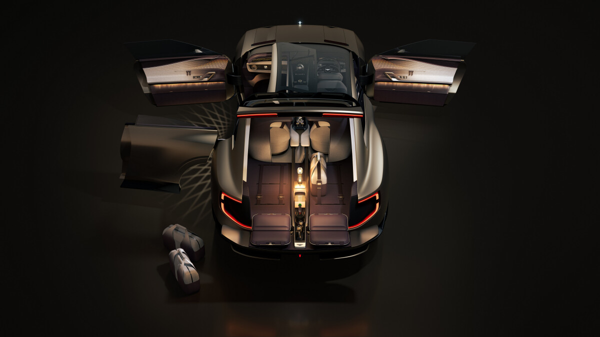 38 - EXP 15 Interior