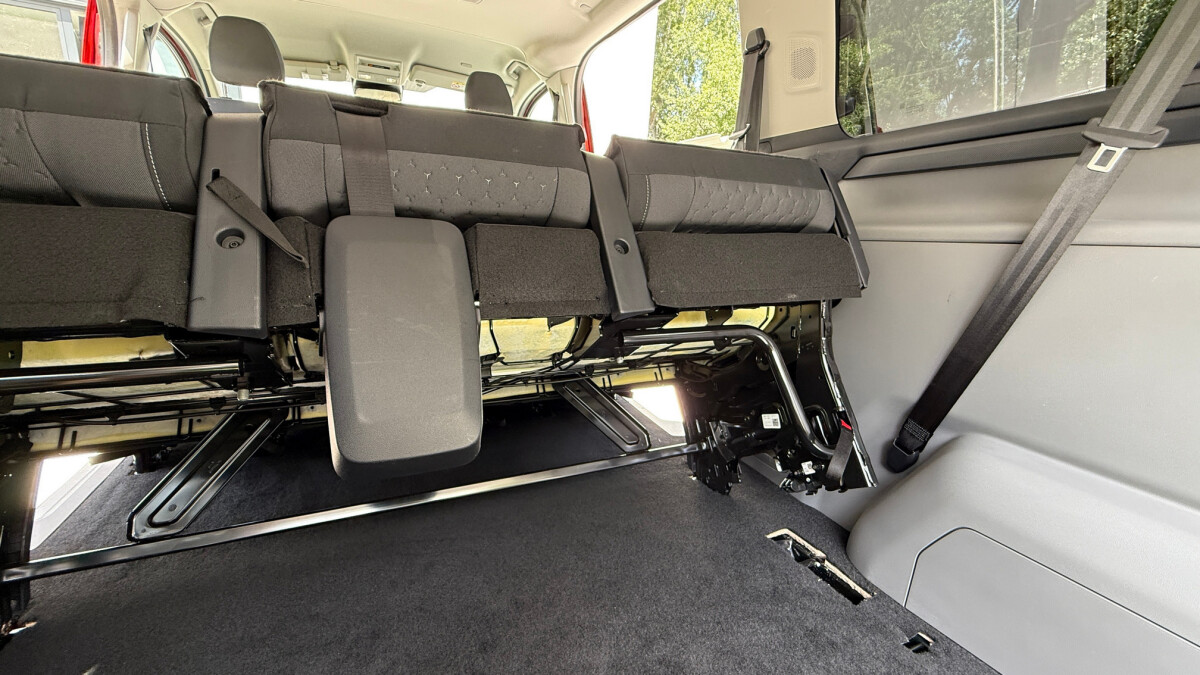 Ford Transit Custom PHEV (2025)