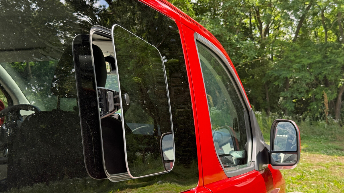 Ford Transit Custom PHEV (2025)
