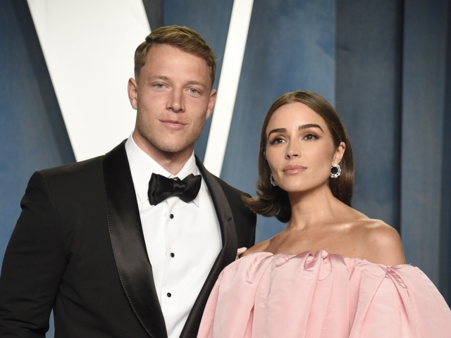 Christian McCaffrey a jeho manželka - modelka a herečka Olivia Culpo