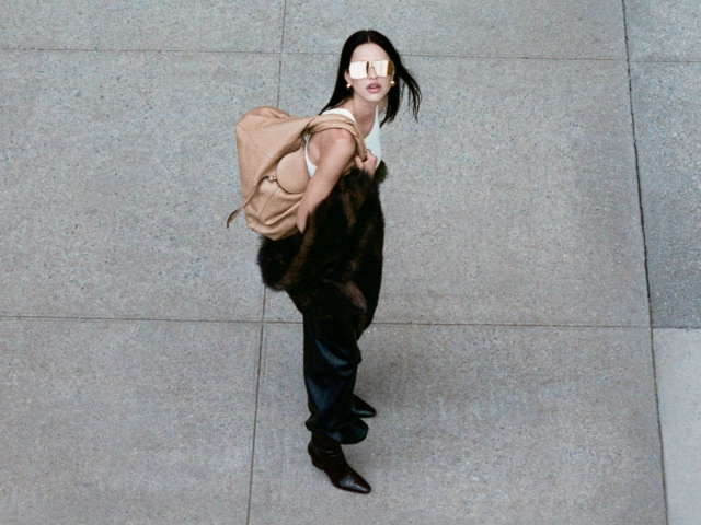 FENDI SPY BAG RETURNS DIGITAL CAMPAIGN AMELIA GRAY 02 16X9