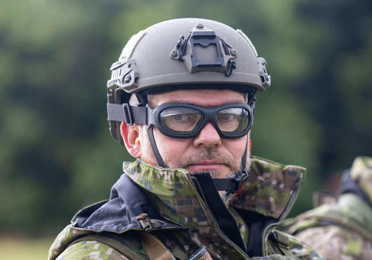 Pellegrini, výcvik, výcvik do národných obranných síl