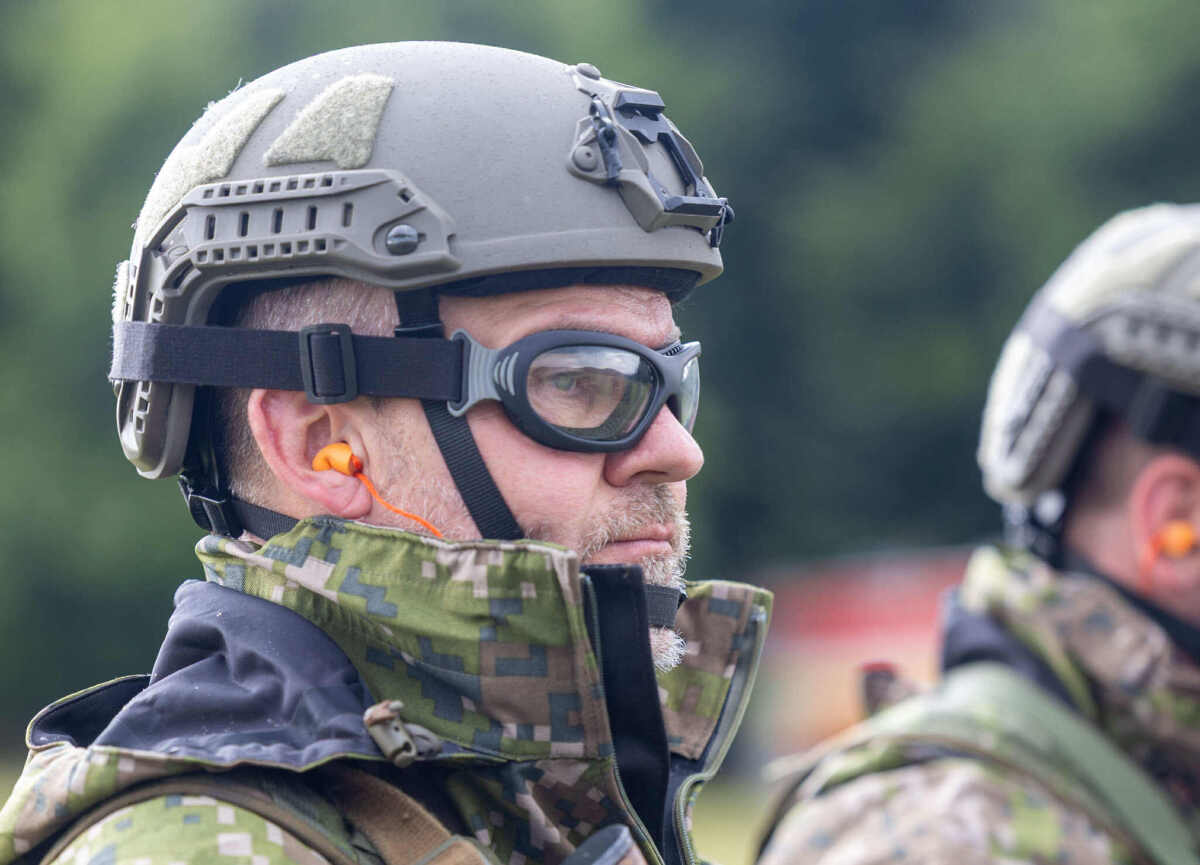 pellegrini, výcvik, výcvik do národných obranných síl