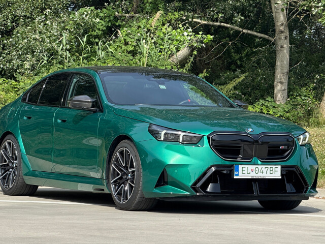BMW M5 (2025)