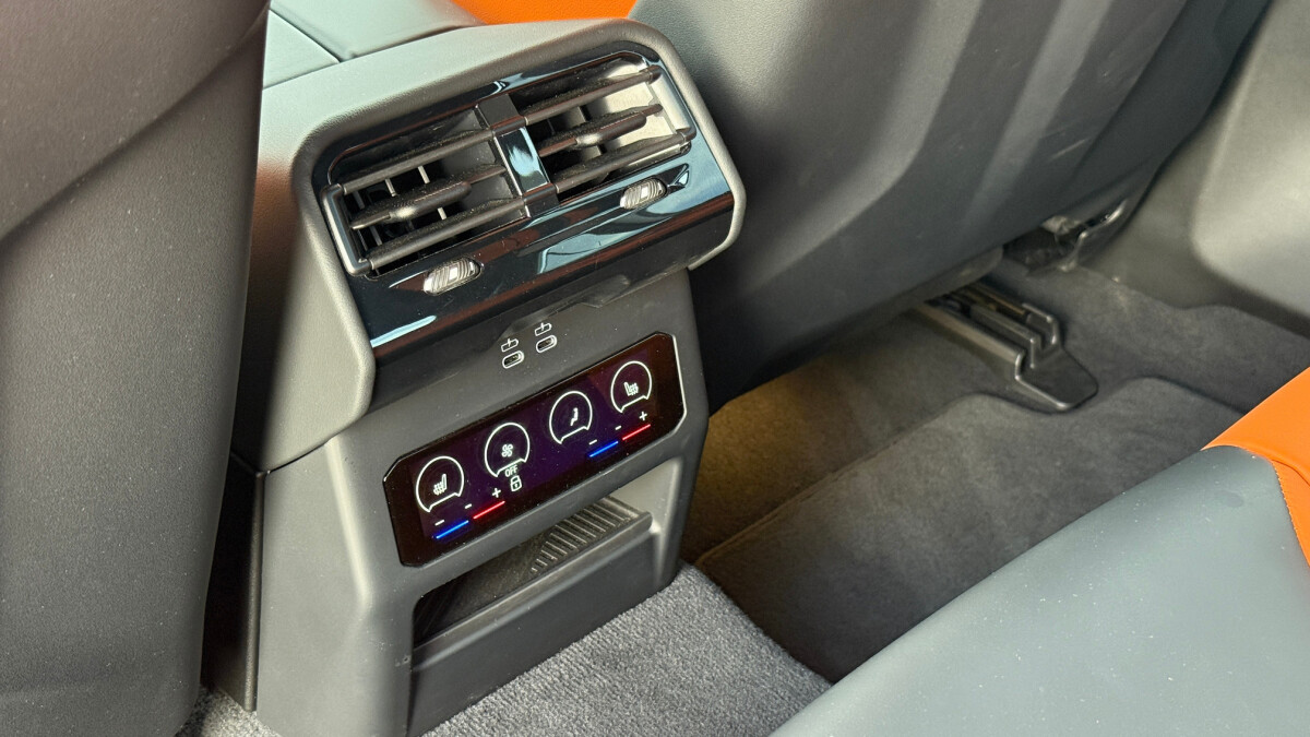BMW M5 (2025)