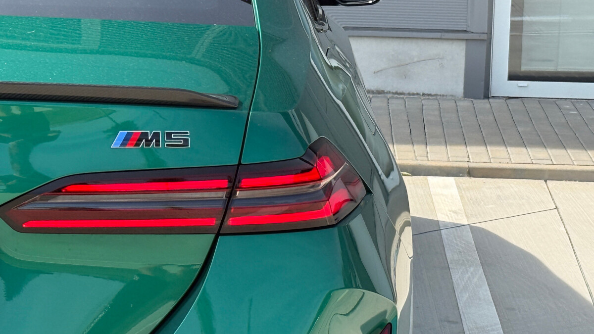 BMW M5 (2025)