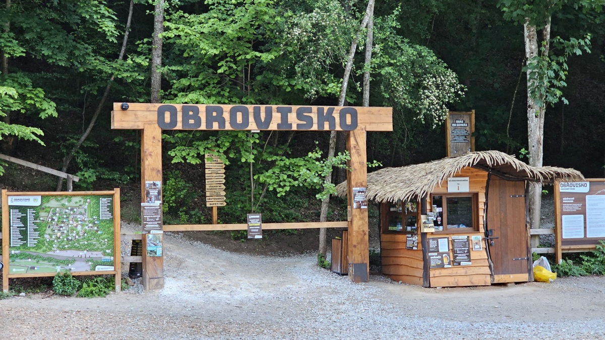 Vstup do rodinneho parku Obrovisko