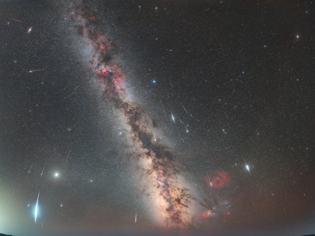 2021 08 11 Pano Elafonisi met fin-CCMZ 1500px-2