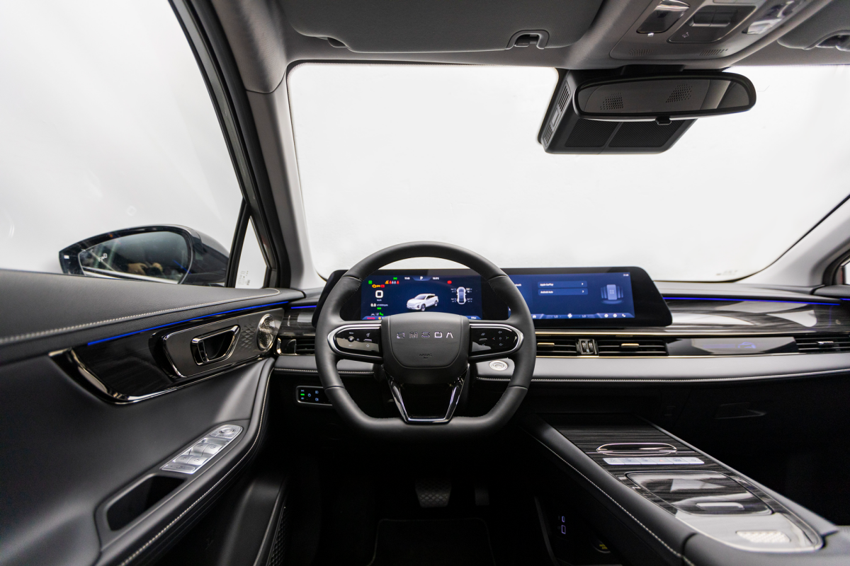 omoda EV interior HD 10