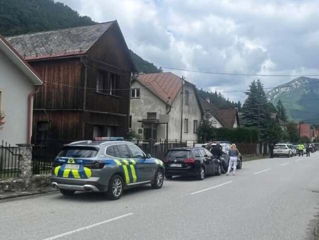 polícia, obec Hubová